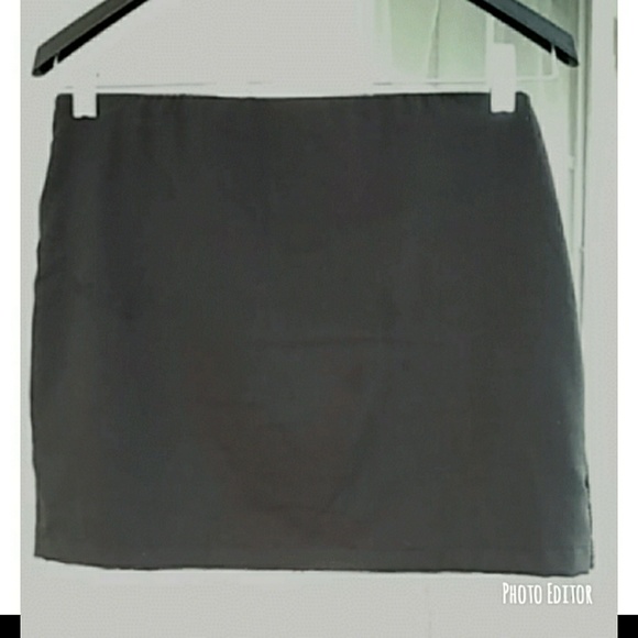 ENDLESS ROSE GLAM ROCK SEQUIN MINI SKIRT - Picture 2 of 4